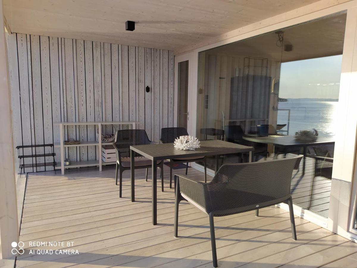 Villa On The Beach Pakoštane Екстериор снимка