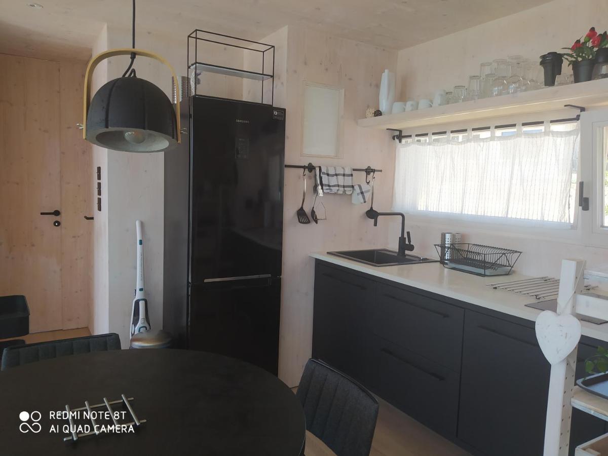 Villa On The Beach Pakoštane Екстериор снимка