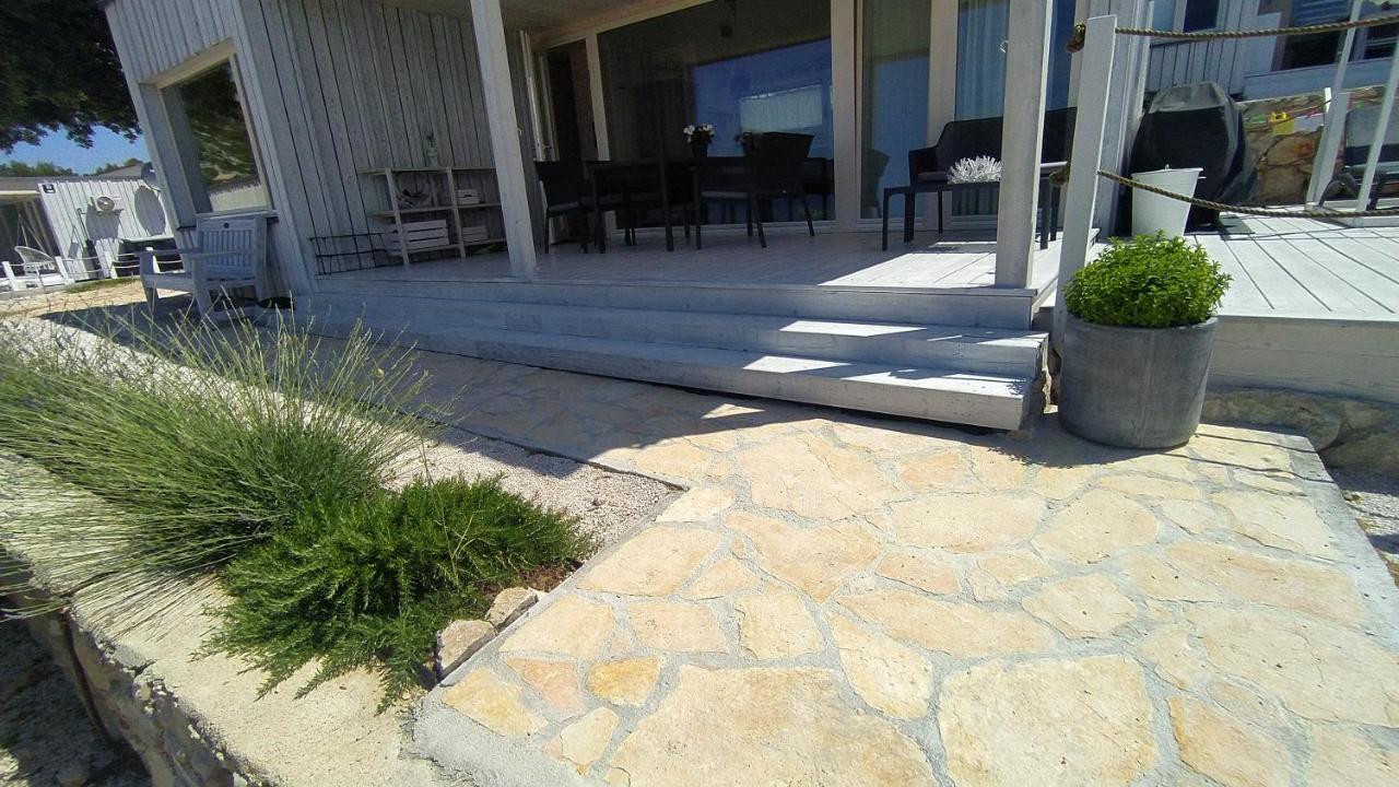 Villa On The Beach Pakoštane Екстериор снимка
