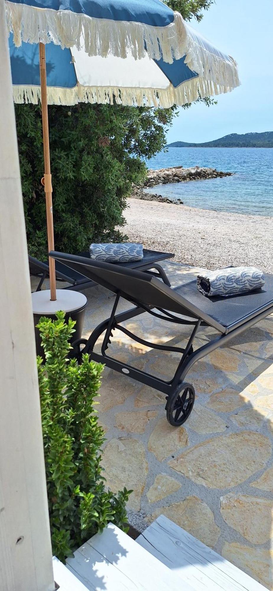 Villa On The Beach Pakoštane Екстериор снимка